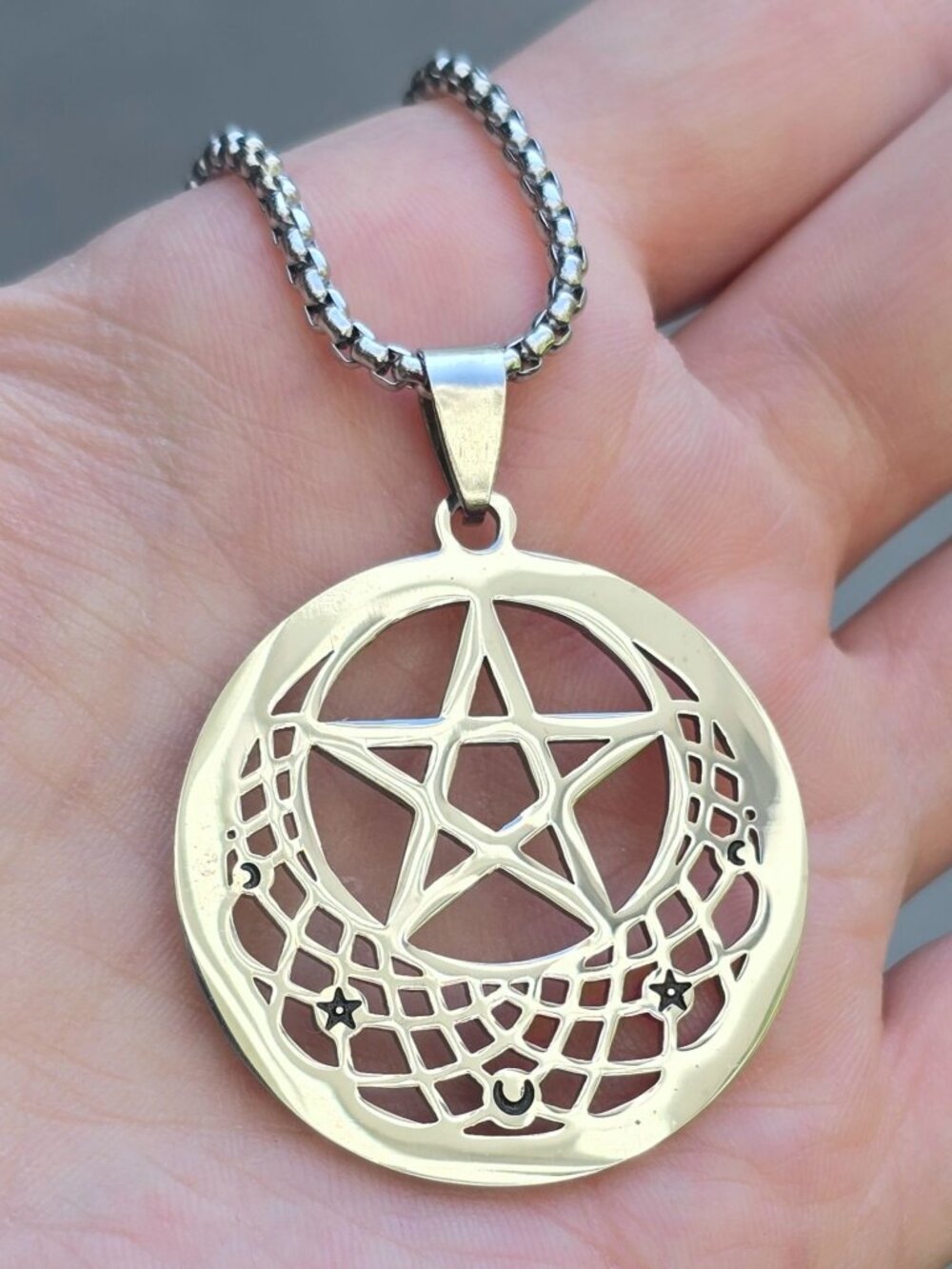 Pentagram Web ✦ Celestial Occult Pendant ✦ Gothic Alt Witchcore Necklace NWT - Picture 4 of 5
